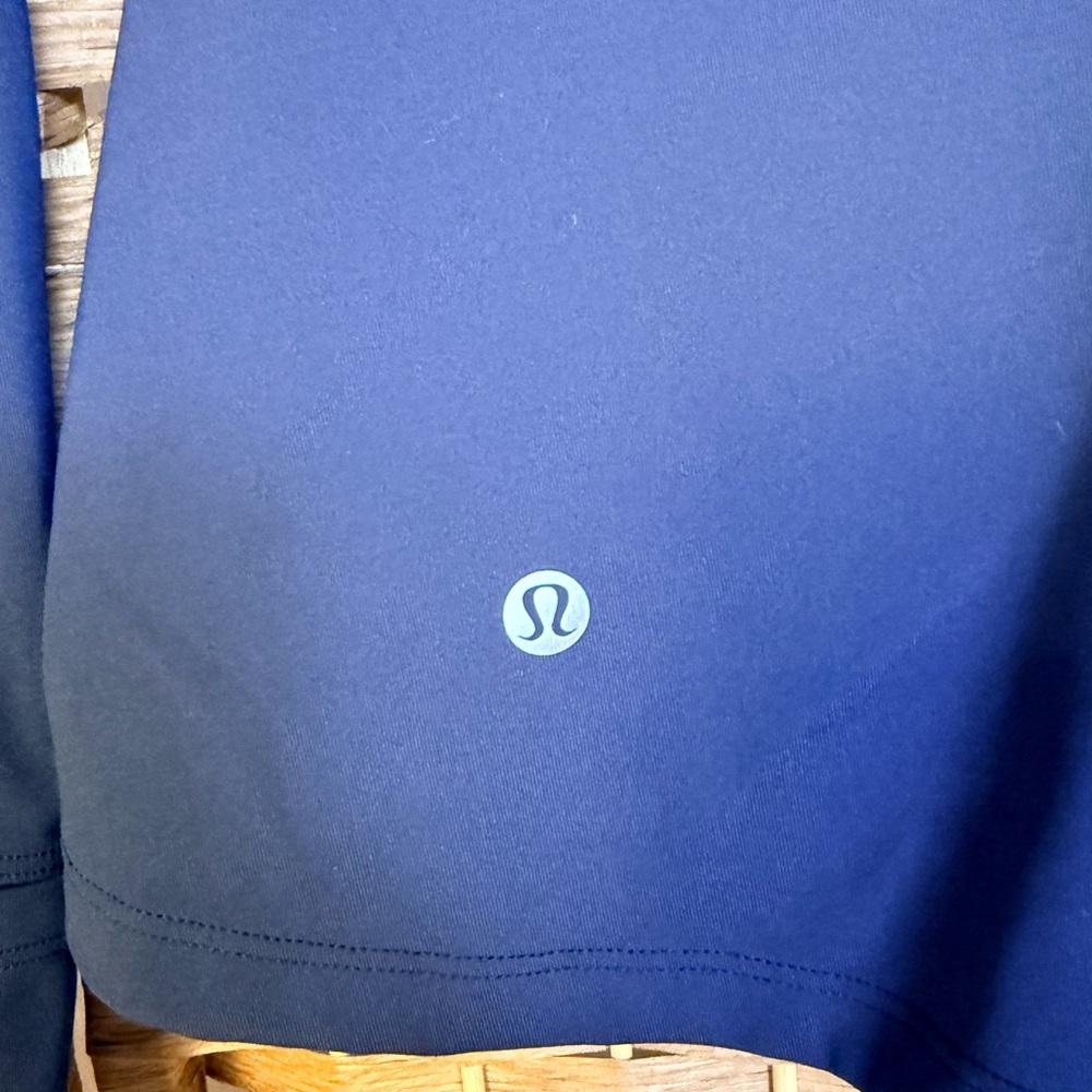 Lululemon Sleek Essentials Jacket Navy Blue Size 4 - Picture 6 of 9